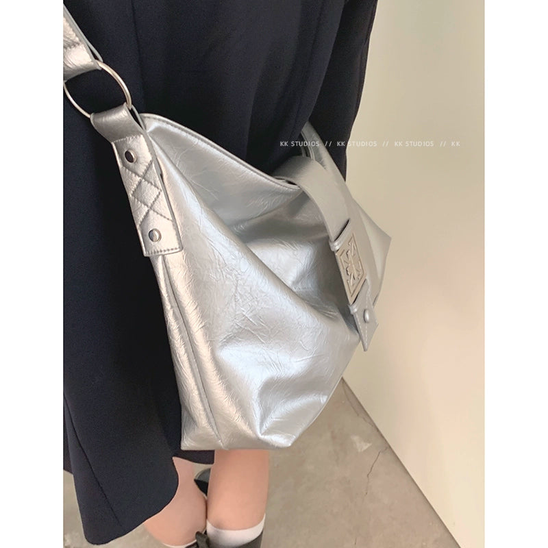 Original Niche Underarm Bag - 2023 Trendy South Korean Tote with Large Capacity Shoulder Messenger