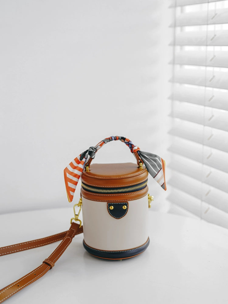 Retro Style Contrast Design Textured Bucket Bag