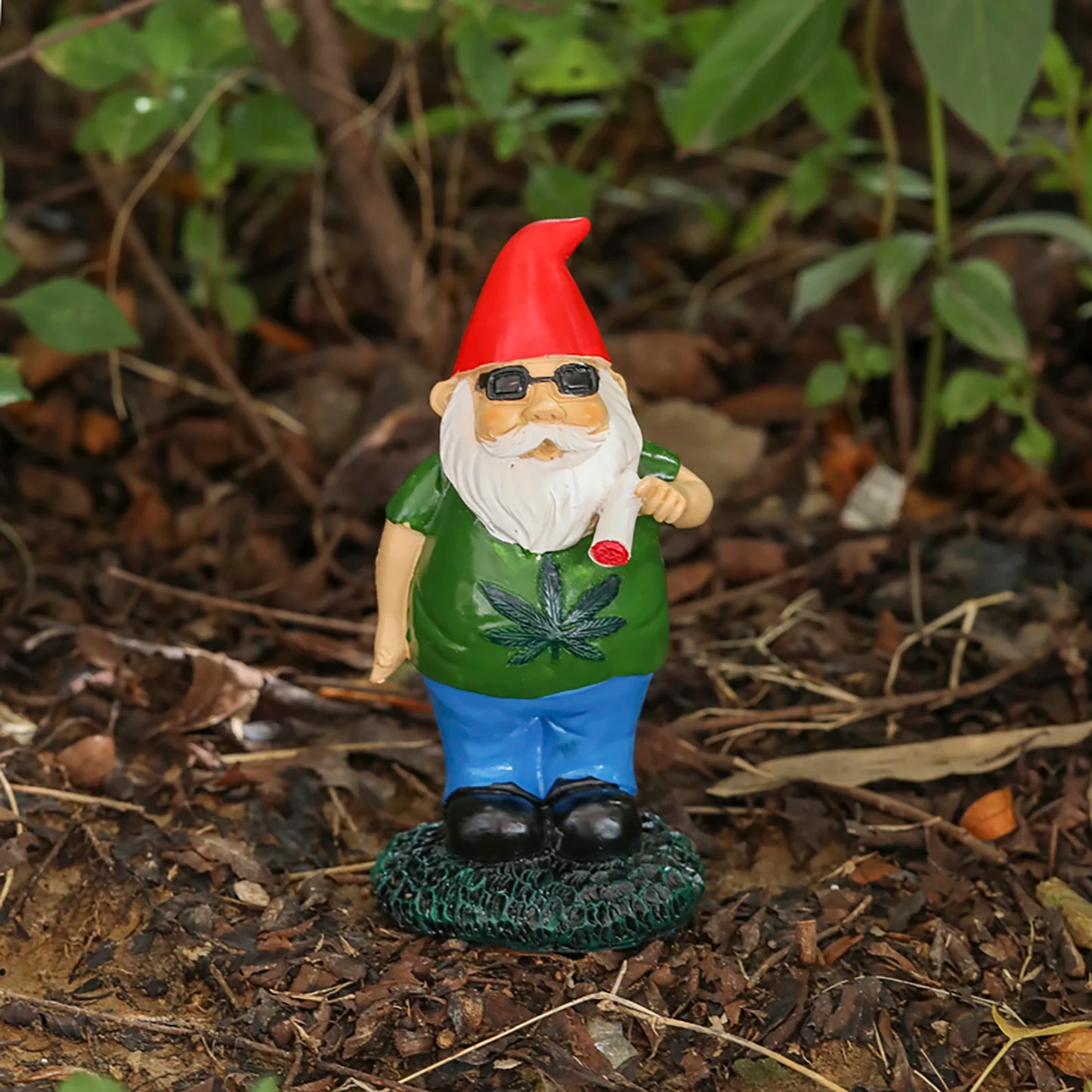 Smoking Gnomes Mini Resin Statue