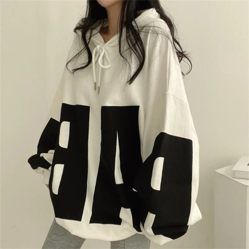 Trendy Women’s Letter Printed Hoodie – Lightweight Parka for Spring and Autumn Comfort