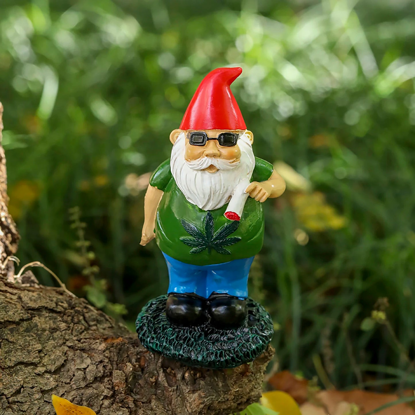 Smoking Gnomes Mini Resin Statue